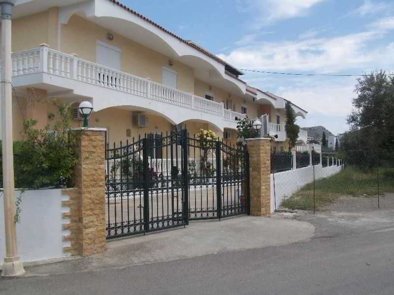 Varelis Archangelos  Exterior photo